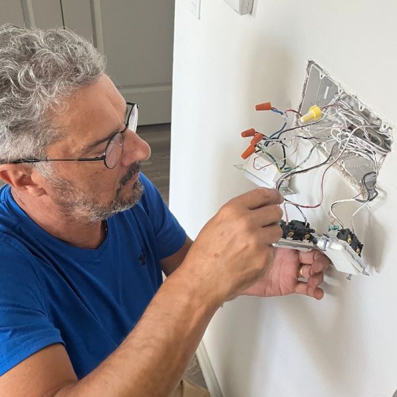 Elektriker Dus – Düsseldorf – Elektroinstallation Elektriker Dus - Düsseldorf - Elektroinstallation